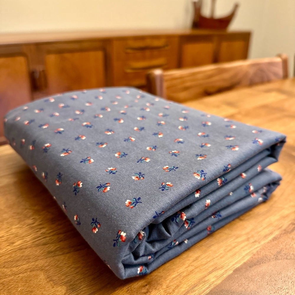 Vintage cotton Peter Pan Mini Floral Patterned Gray Fabric yardage